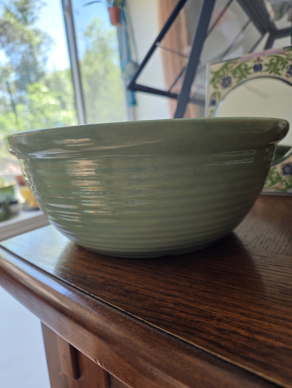 Monmouth Western Stoneware 9.5" Mixing Bowl Beehive Pattern in Green 1906 - 1930